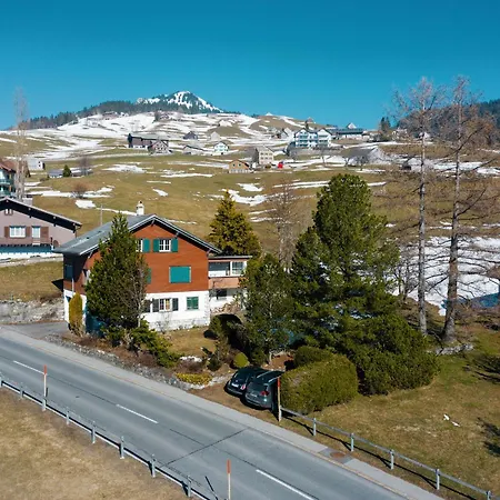 Sunneroesli Amden